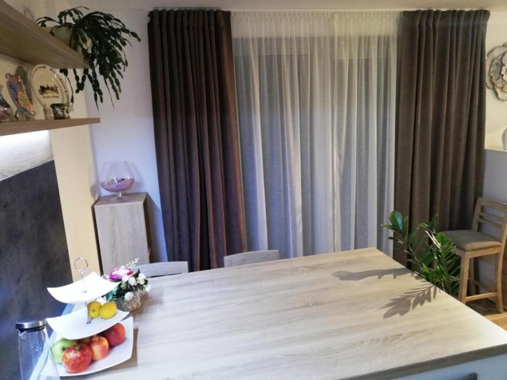 Appartamento Galéria šťastie Senec Esterno foto