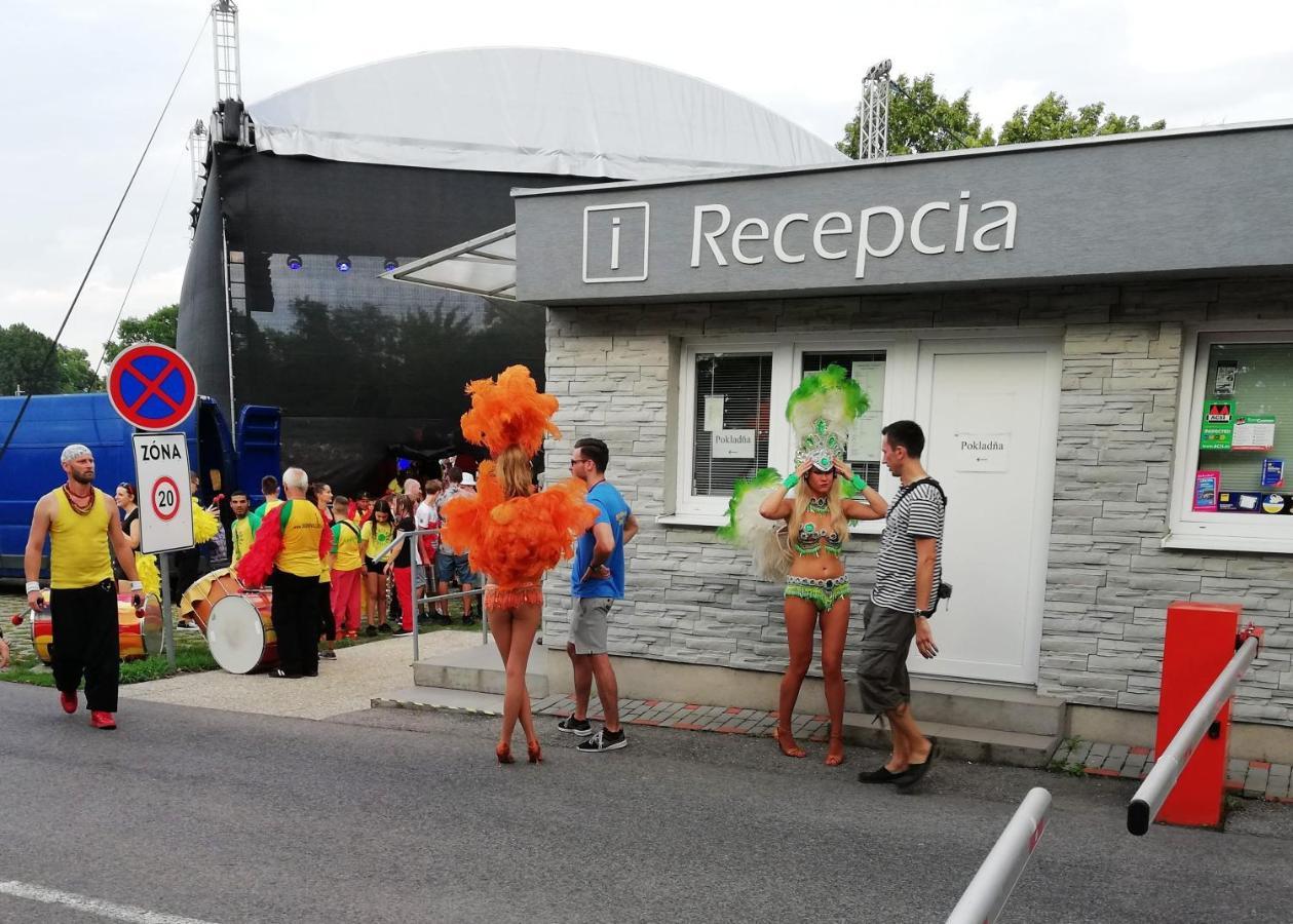 Appartamento Galéria šťastie Senec Esterno foto
